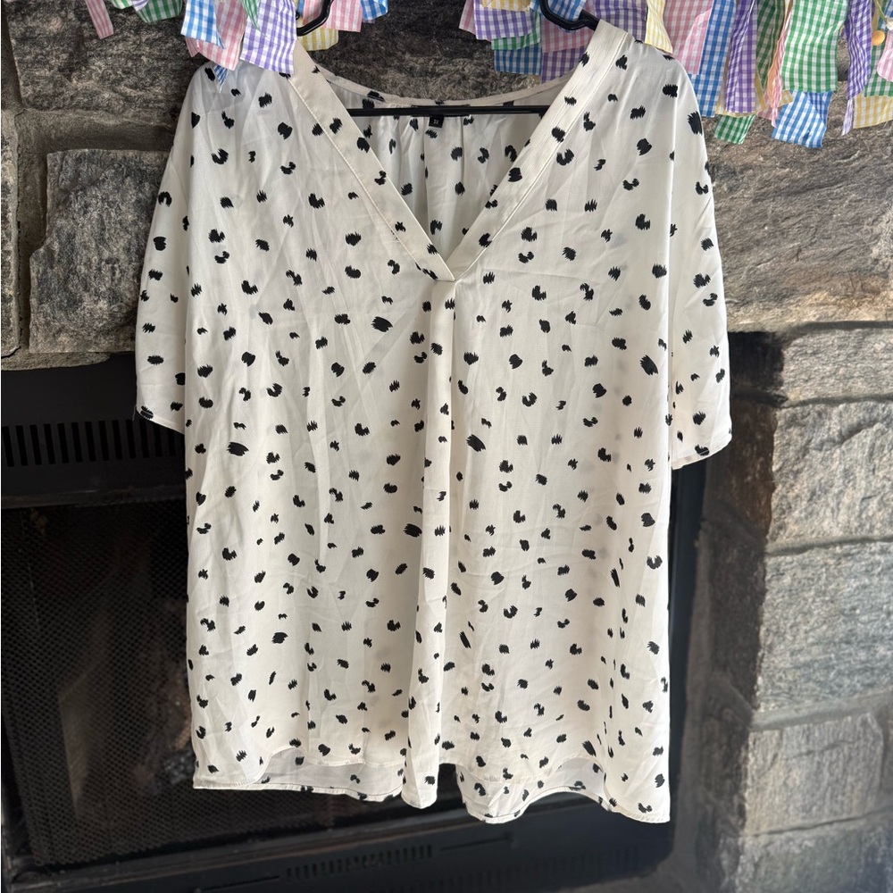 Papermoon White and Black Patterned Blouse